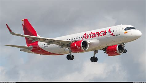 Airbus A320 (International) .